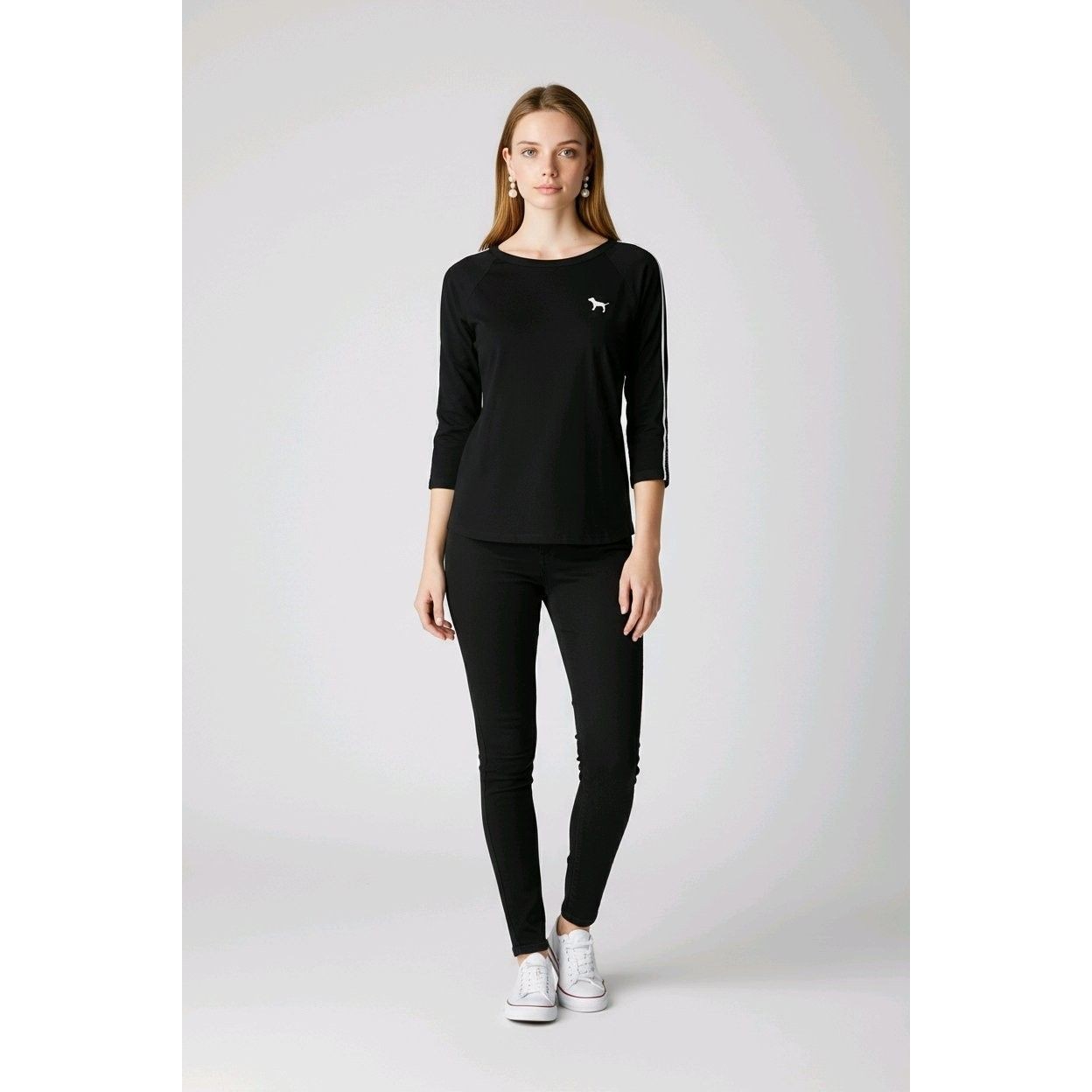 Victoria's Secret Pink Long Sleeveblack Tee With Dog Logo Size Medium